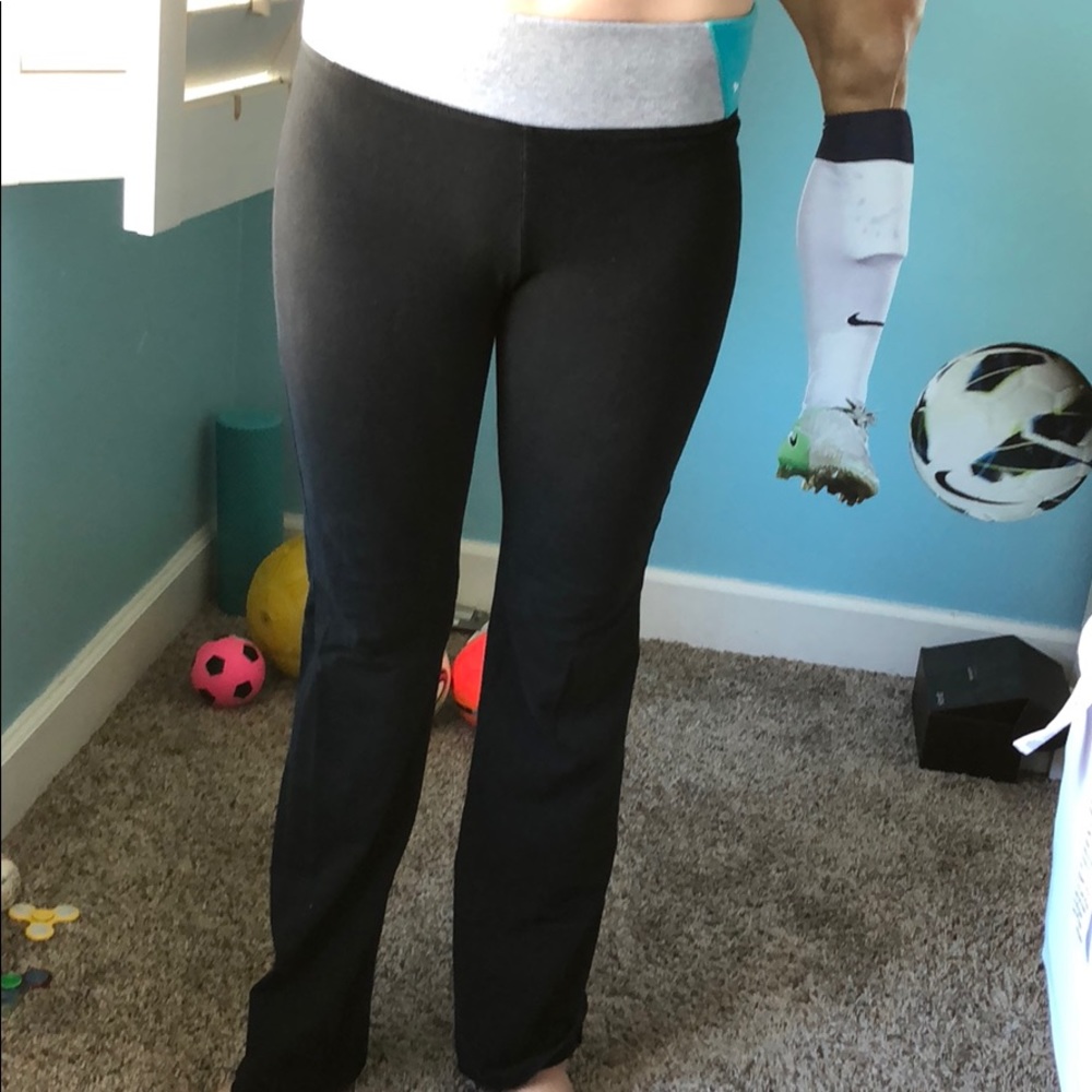 Pink yoga pants